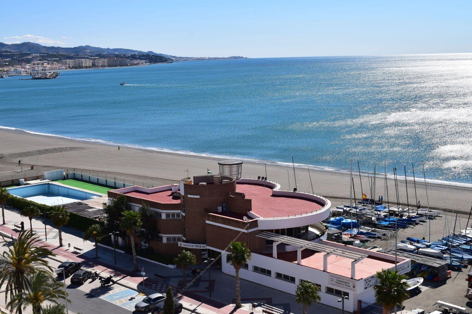 Primera Linea De Playa - Zona Club Nautico Torre Del Mar Dış mekan fotoğraf